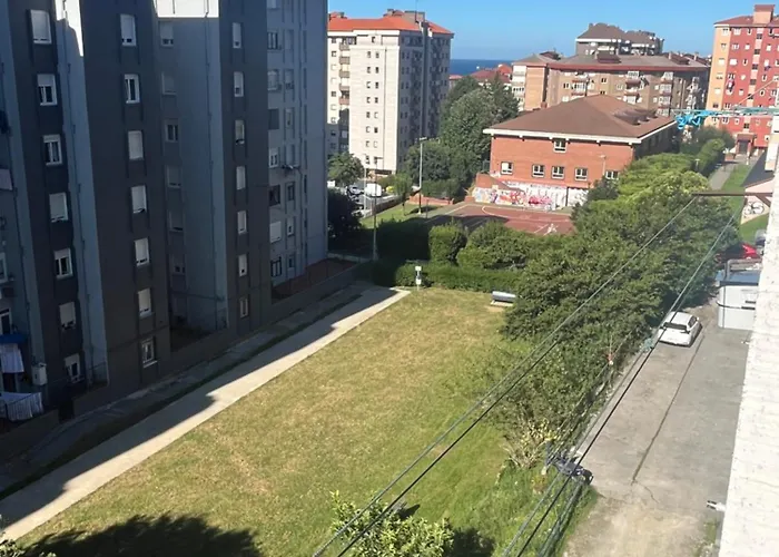 Piso A Un Paso Centro Con Zona Aparcamiento Gratuita